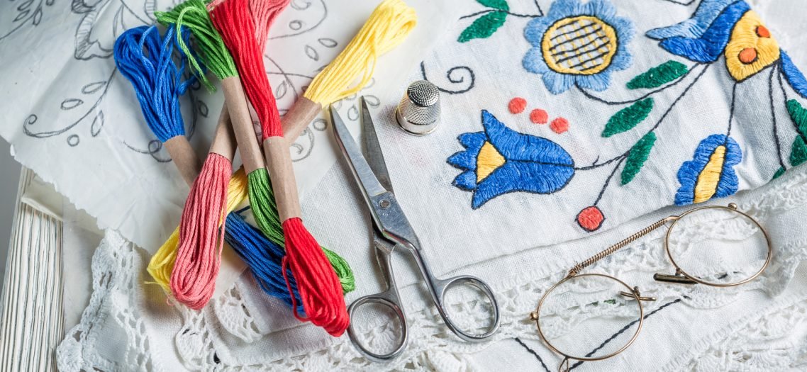 Handmade embroidered napkins with color mulina Handmade embroidered napkins with color mulina